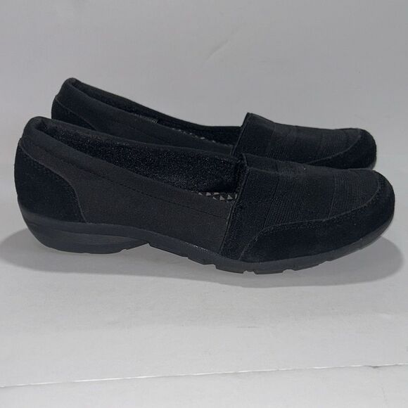 Skechers Slip On Loafer Relaxed Fit Women 7.5 Memory Foam Leather Trim Black EUC - Picture 1 of 9